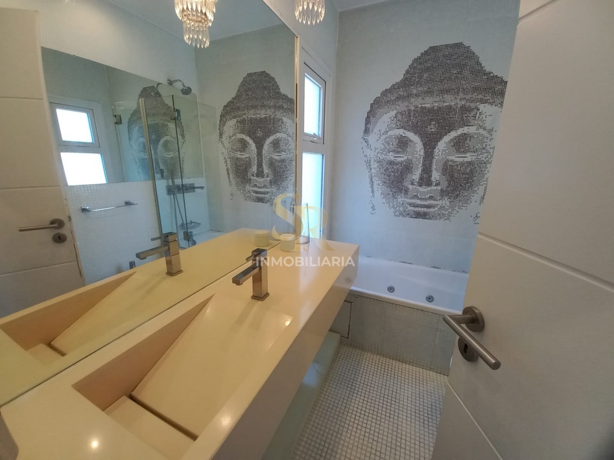 CASA EN VENTA 4 AMBIENTES ALAMOS PINAMAR