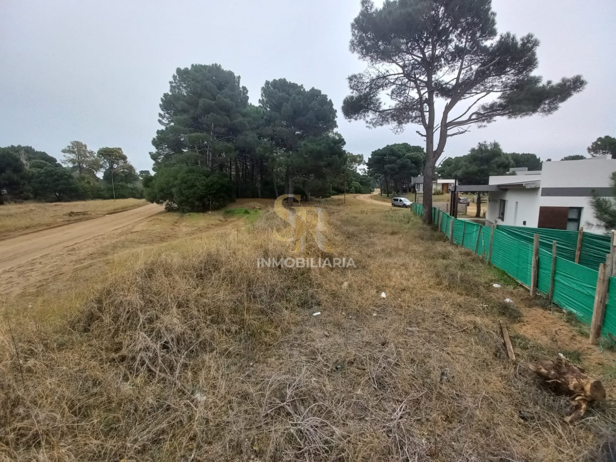 TERRENO EN VENTA BARRIO NAYADES PINAMAR