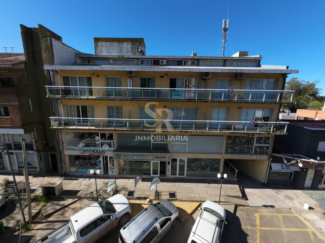 DEPARTAMENTO EN VENTA DOS AMBIENTES CON COCHERA