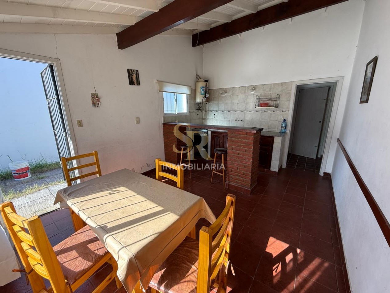 CASA PH EN VENTA CERCA DEL MAR SANTA TERESITA