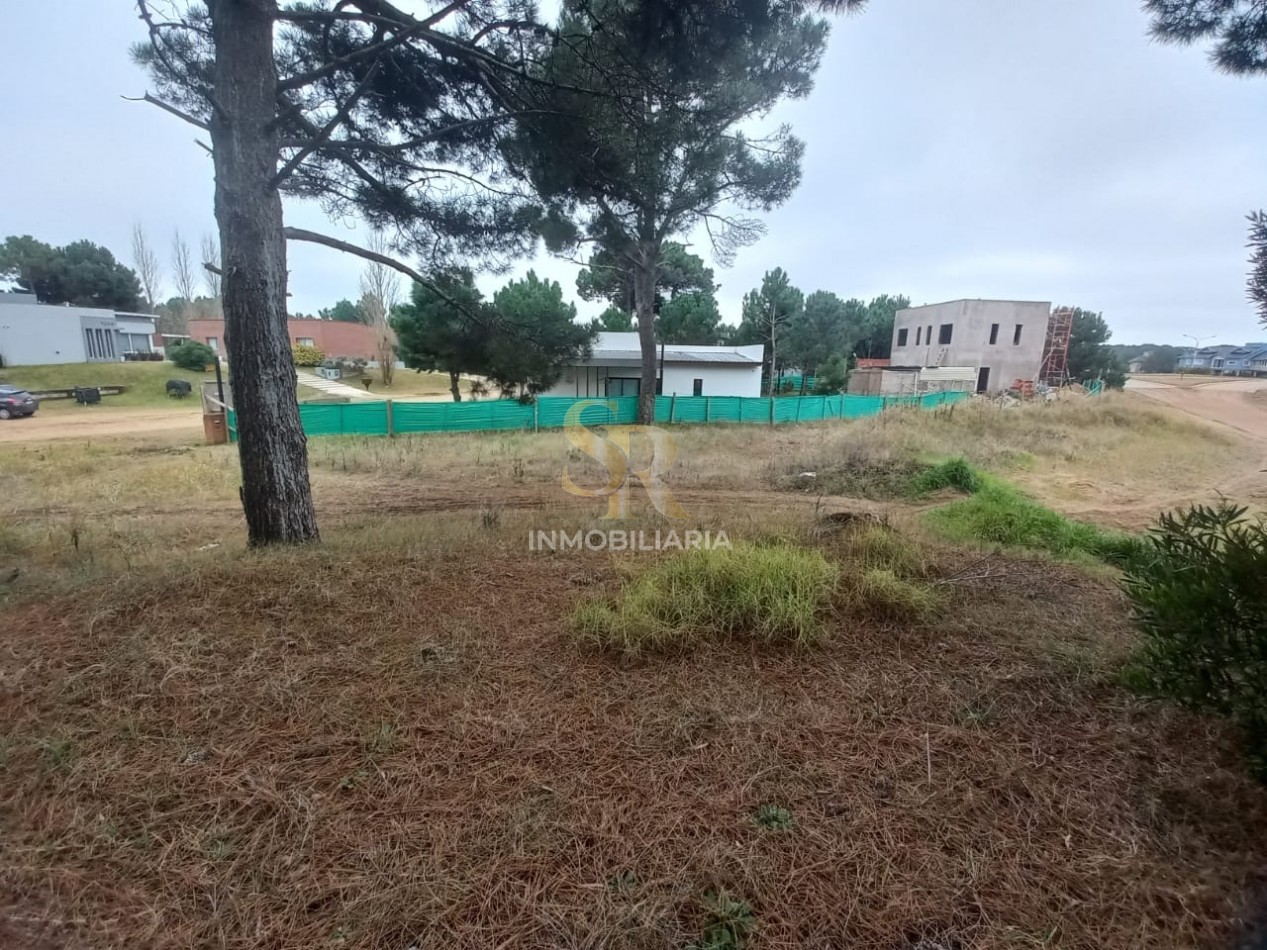 TERRENO EN VENTA BARRIO NAYADES PINAMAR