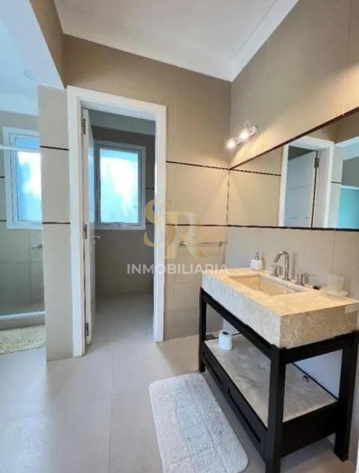 CASA EN VENTA LA HERRADURA PINAMAR