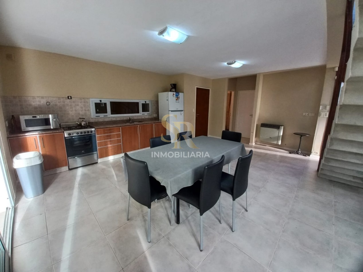 MODERNA CASA EN VENTA EN PINAMAR NORTE