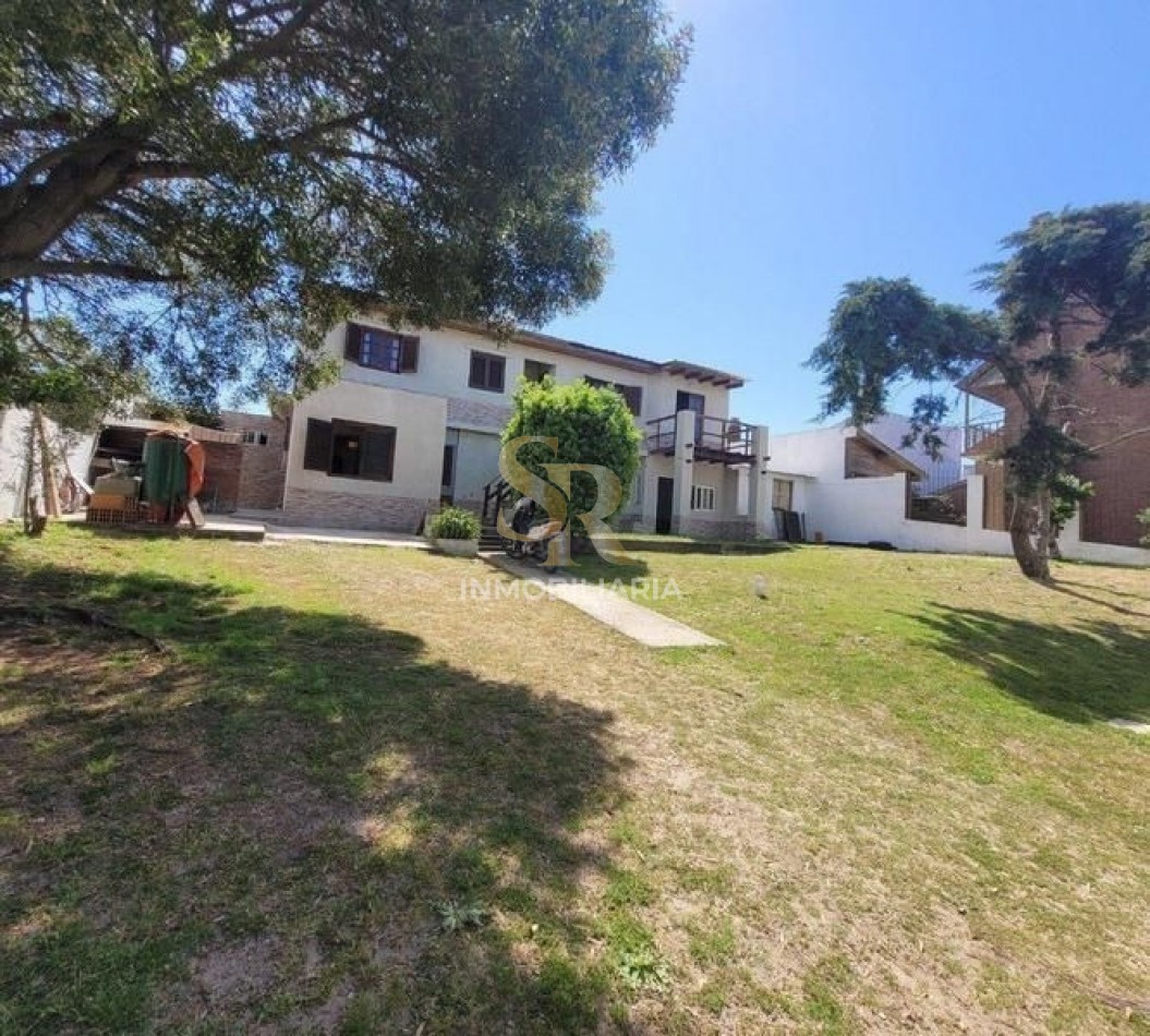 COMPLEJO DE DEPARTAMENTOS EN VENTA EN VILLA GESELL 