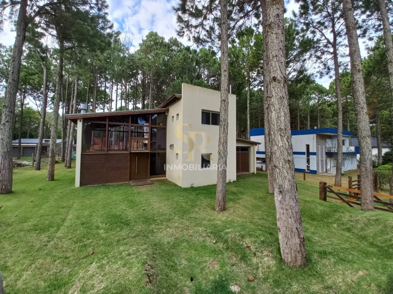 MODERNA CASA EN VENTA EN PINAMAR NORTE