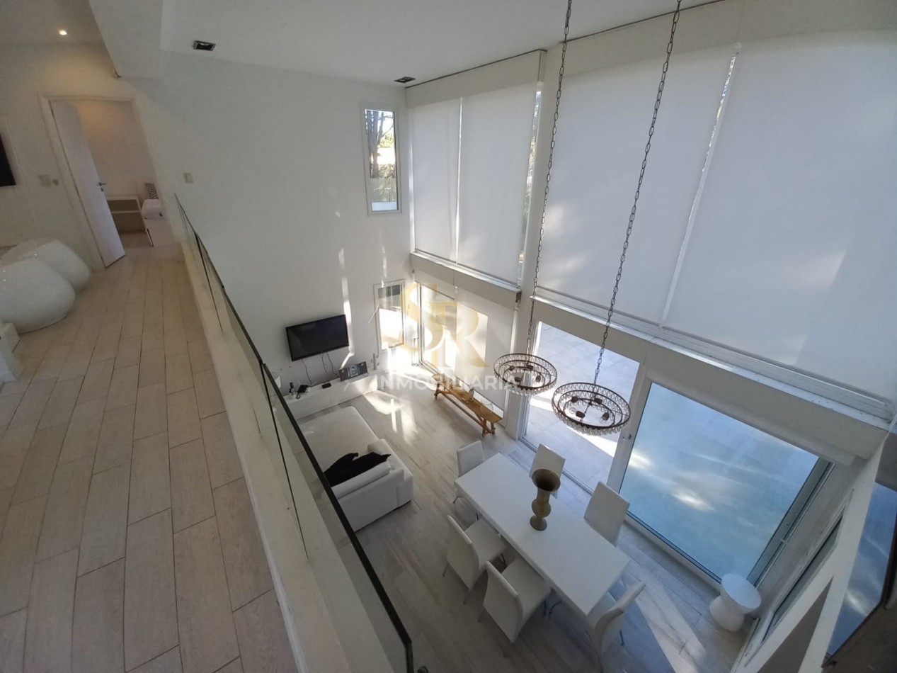 CASA EN VENTA 4 AMBIENTES ALAMOS PINAMAR