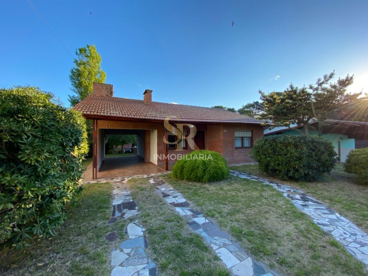 CASA EN VENTA EN VALERIA DEL MAR CERCA DEL MAR