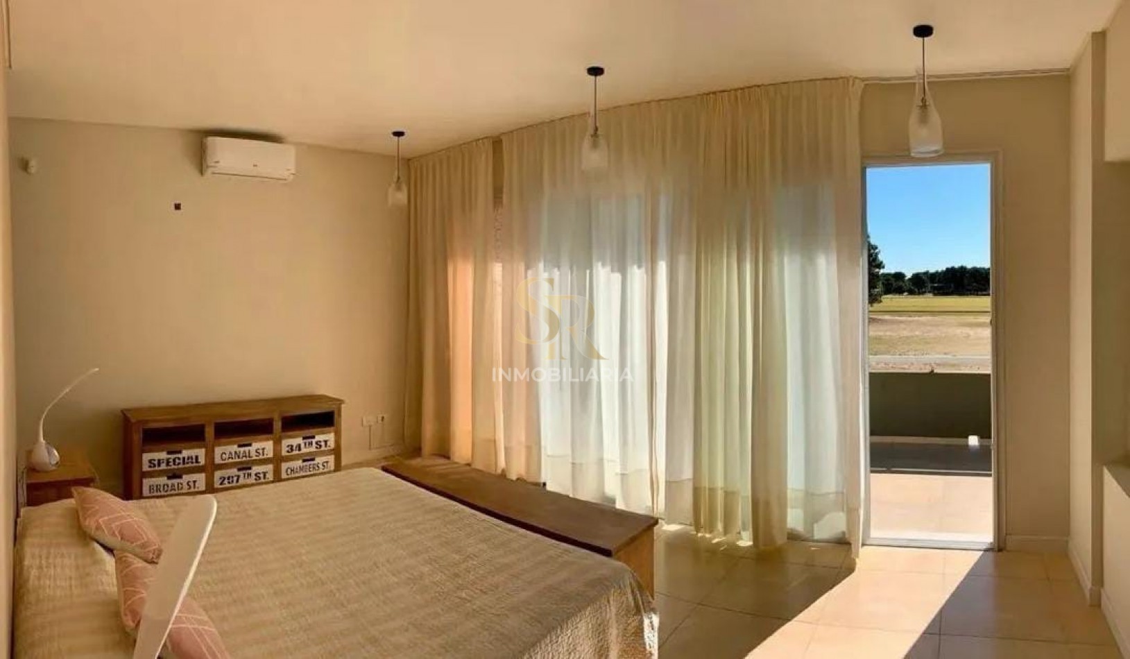 CASA EN VENTA LA HERRADURA PINAMAR