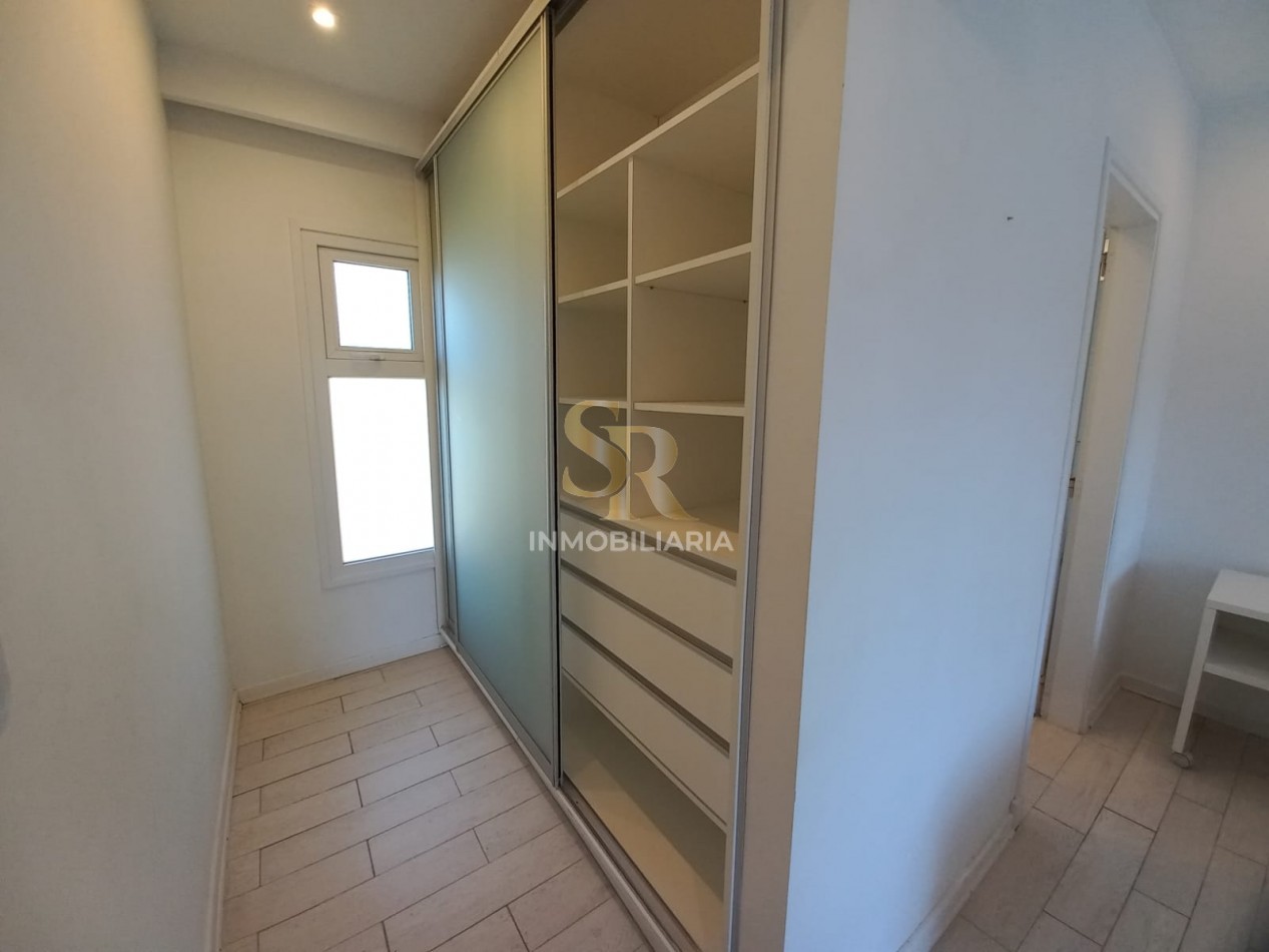 CASA EN VENTA 4 AMBIENTES ALAMOS PINAMAR