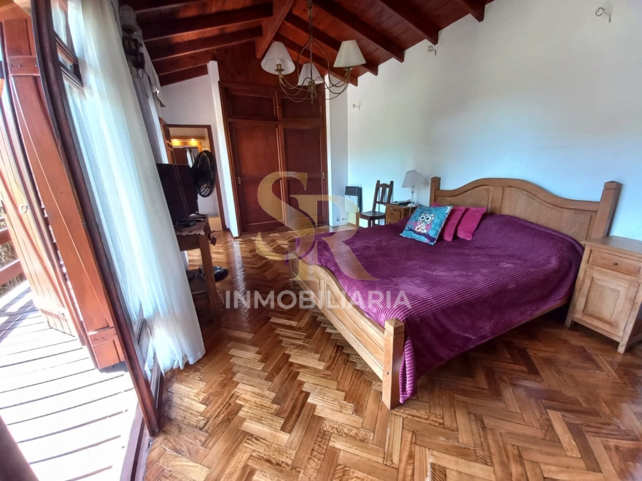 IMPONENTE CASA EN VENTA FRENTE AL GOLF PINAMAR