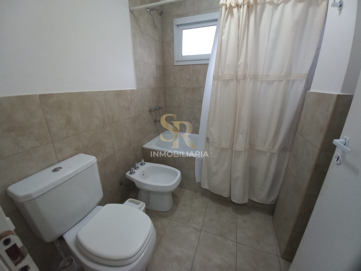 DEPARTAMENTO EN VENTA 4 AMBIENTES ZONA CENTRO