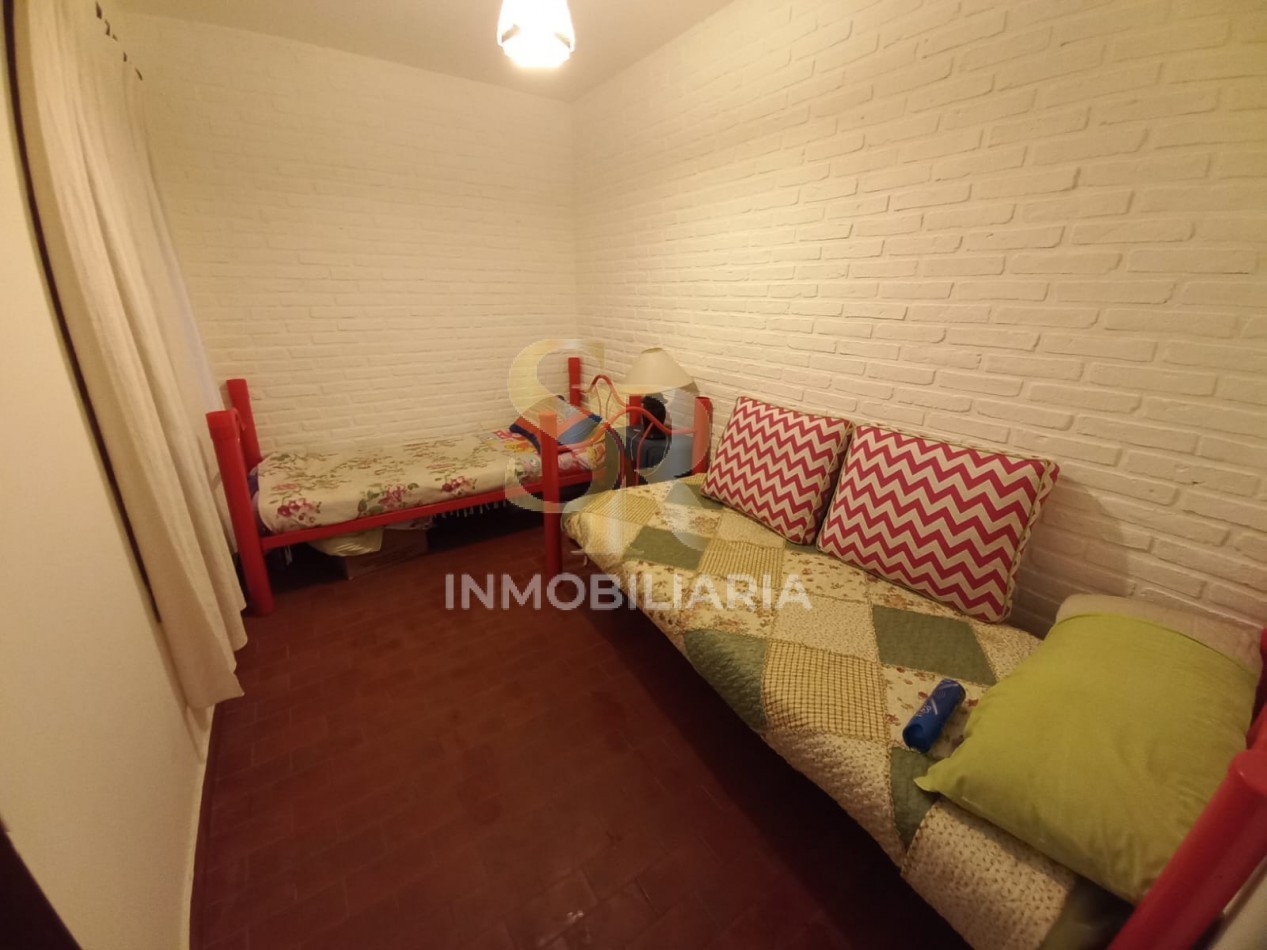 IMPONENTE CASA EN VENTA FRENTE AL GOLF PINAMAR