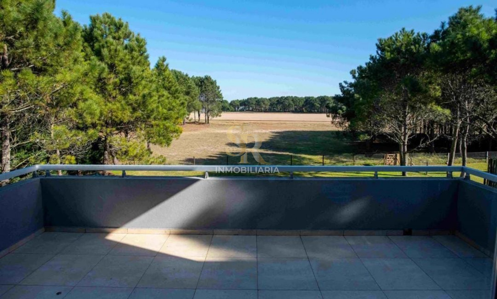 CASA EN VENTA LA HERRADURA PINAMAR