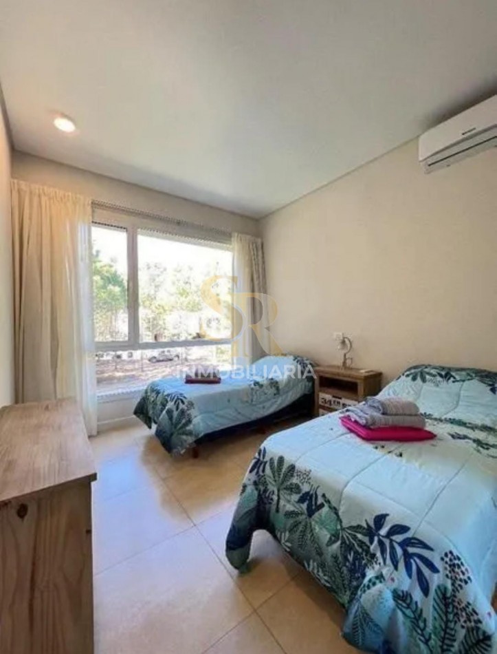 CASA EN VENTA LA HERRADURA PINAMAR