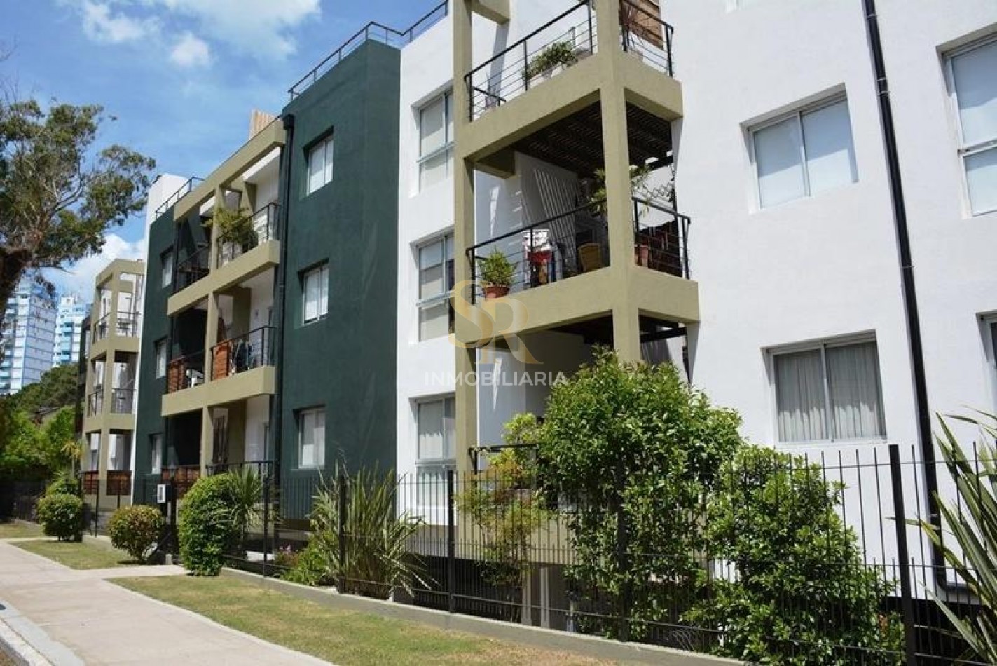DEPARTAMENTO EN VENTA 3 AMBIENTES PINAMAR CENTRO