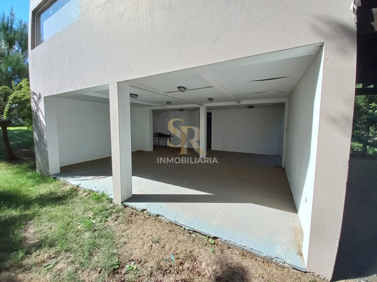 CASA EN VENTA EN MAR DE OSTENDE PINAMAR