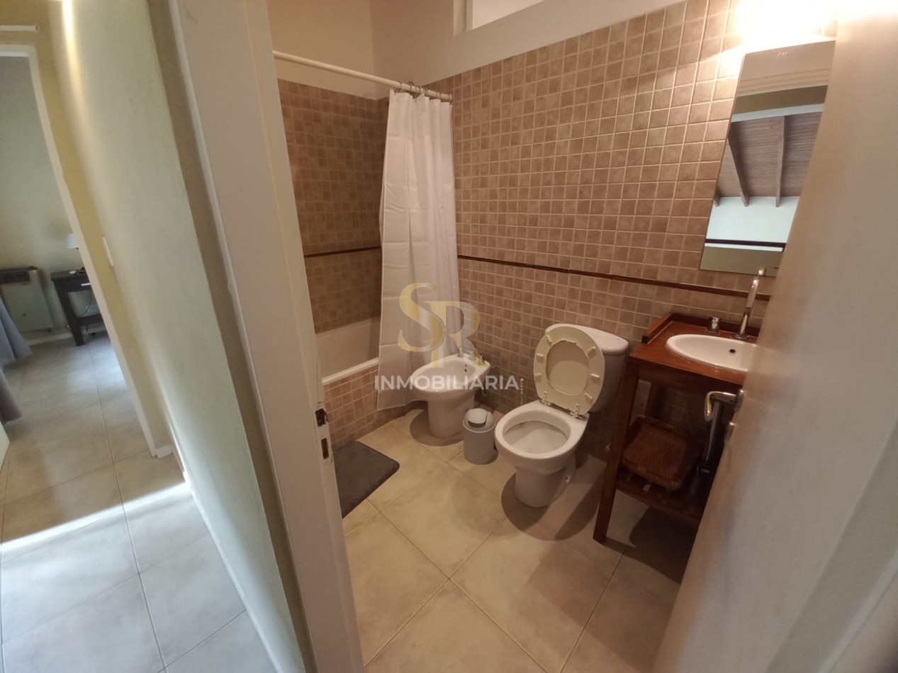 MODERNA CASA EN VENTA EN PINAMAR NORTE