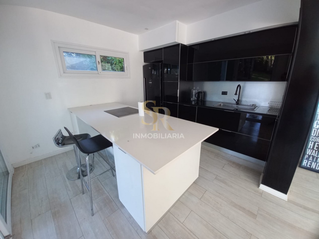 CASA EN VENTA 4 AMBIENTES ALAMOS PINAMAR