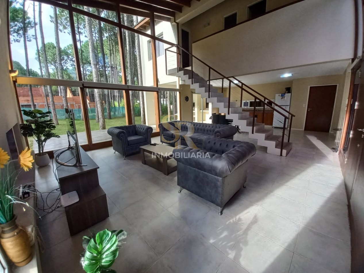 MODERNA CASA EN VENTA EN PINAMAR NORTE