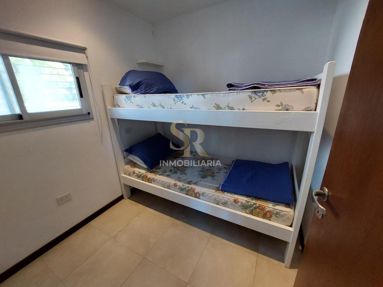 CASA EN VENTA 5 AMBIENTES PINAMAR