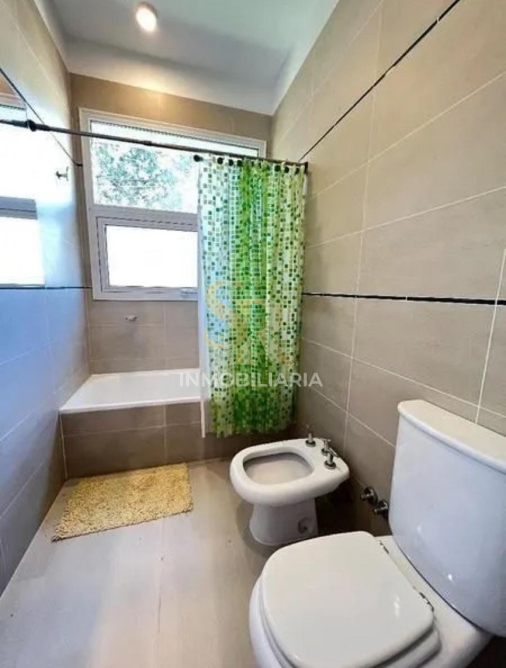 CASA EN VENTA LA HERRADURA PINAMAR