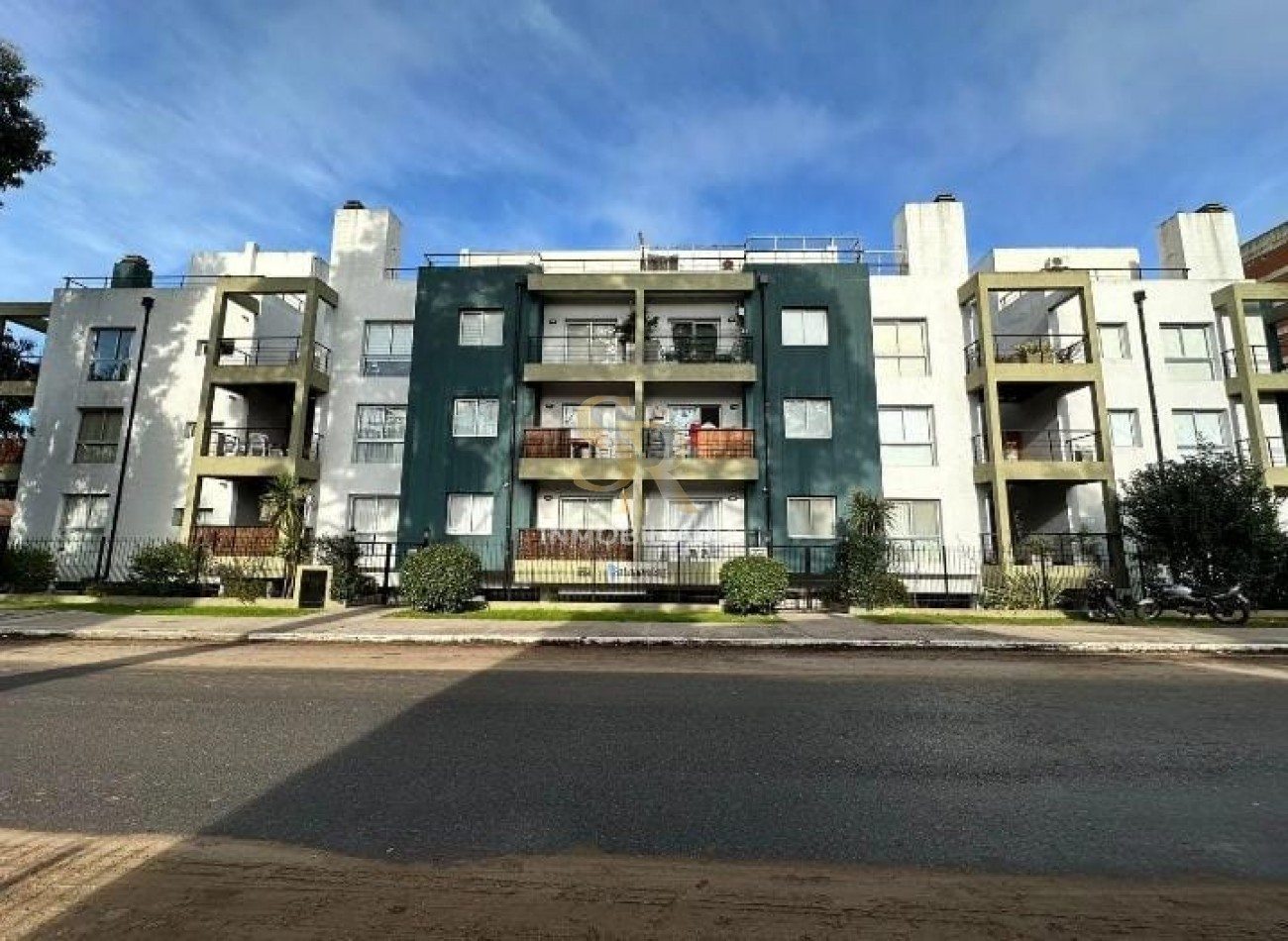 DEPARTAMENTO EN VENTA 3 AMBIENTES PINAMAR CENTRO