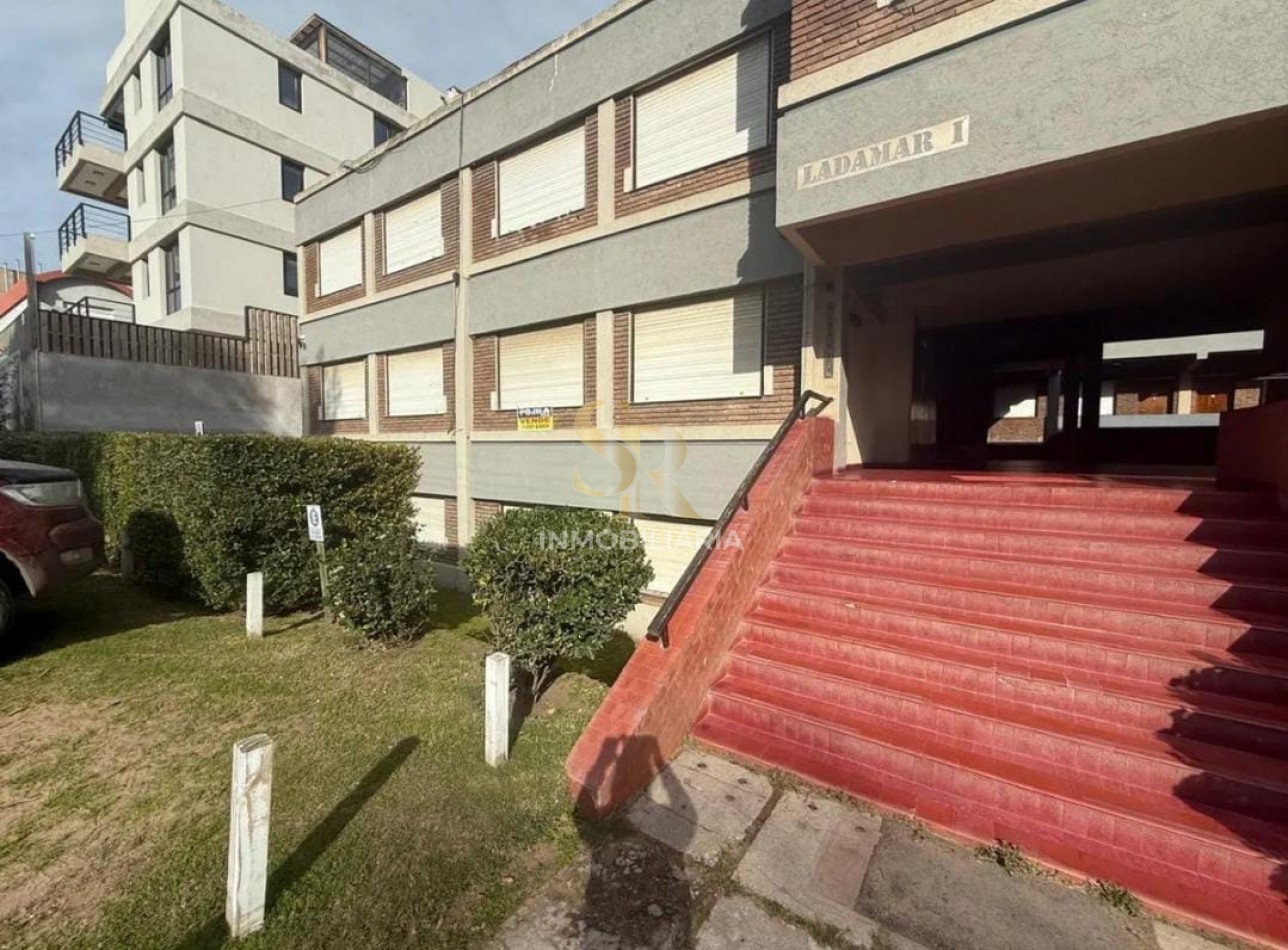 DEPARTAMENTO EN VENTA DOS AMBIENTES CERCA DEL MAR