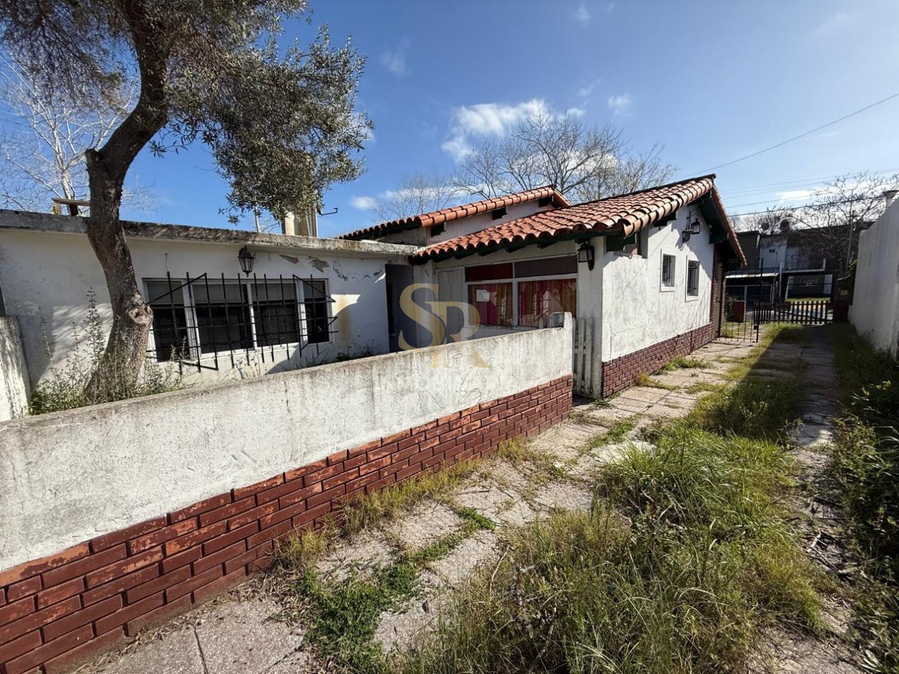 CASA PH EN VENTA CERCA DEL MAR SANTA TERESITA