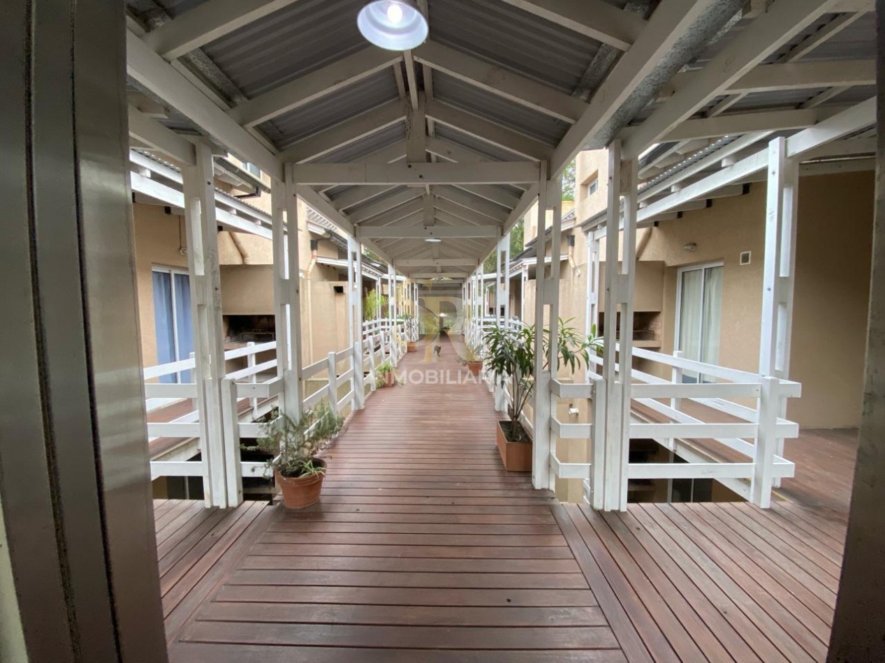 DEPARTAMENTO EN VENTA 3 AMB ZONA CENTRO CON PILETA