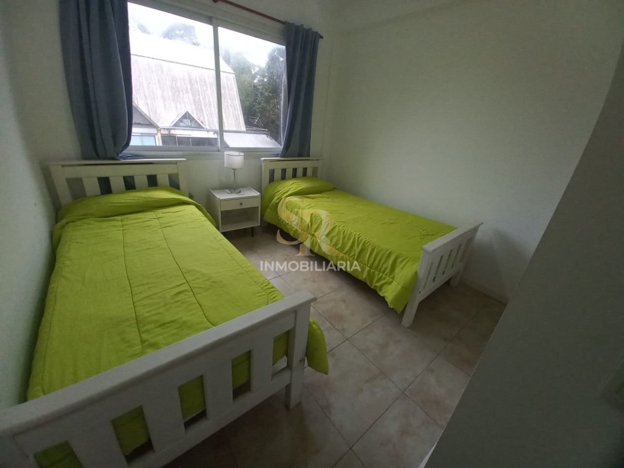 DEPARTAMENTO EN VENTA PINAMAR ZONA CENTRO CON PILETA