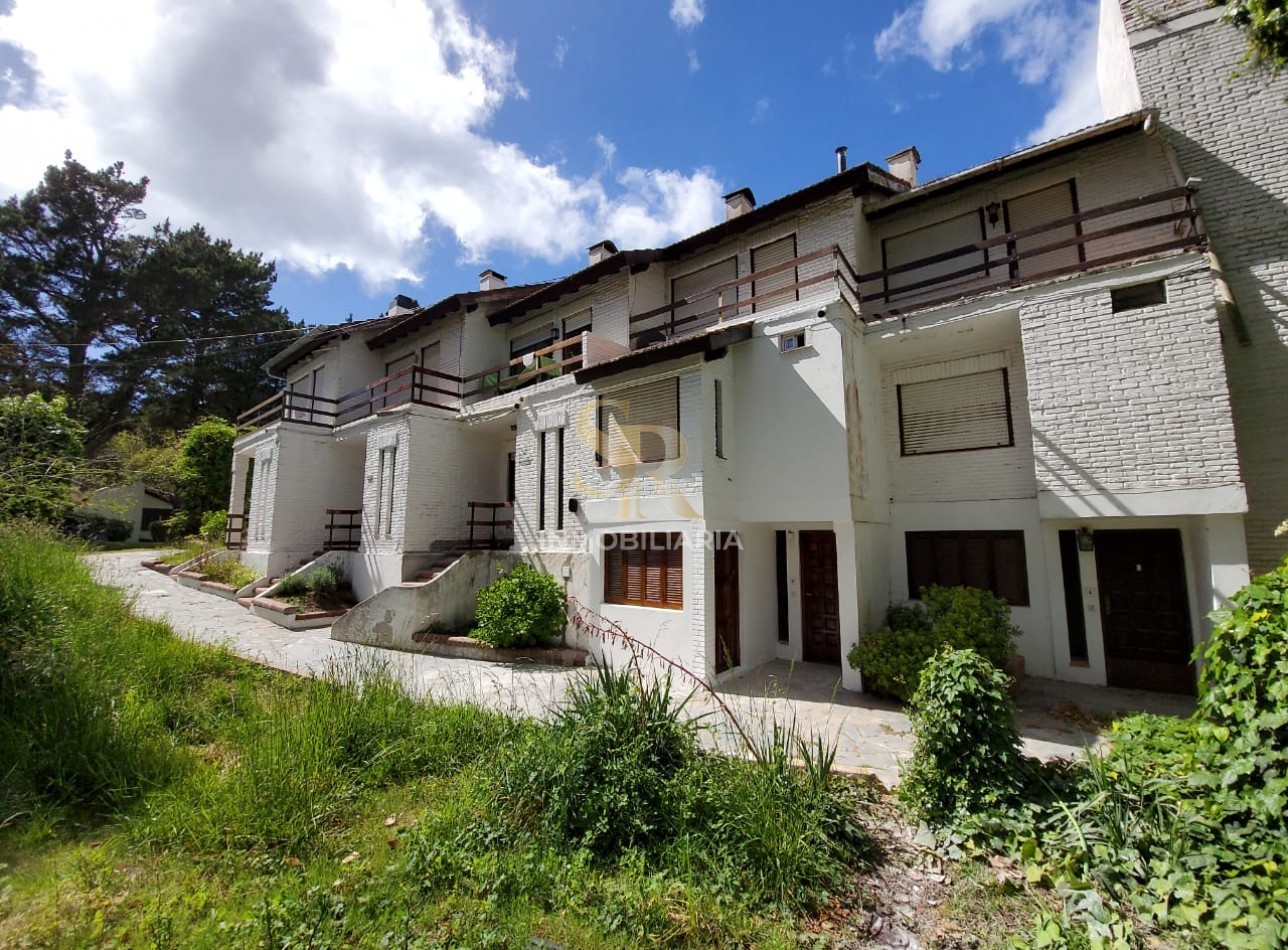 DEPARTAMENTO TRIPLEX EN VENTA PINAMAR