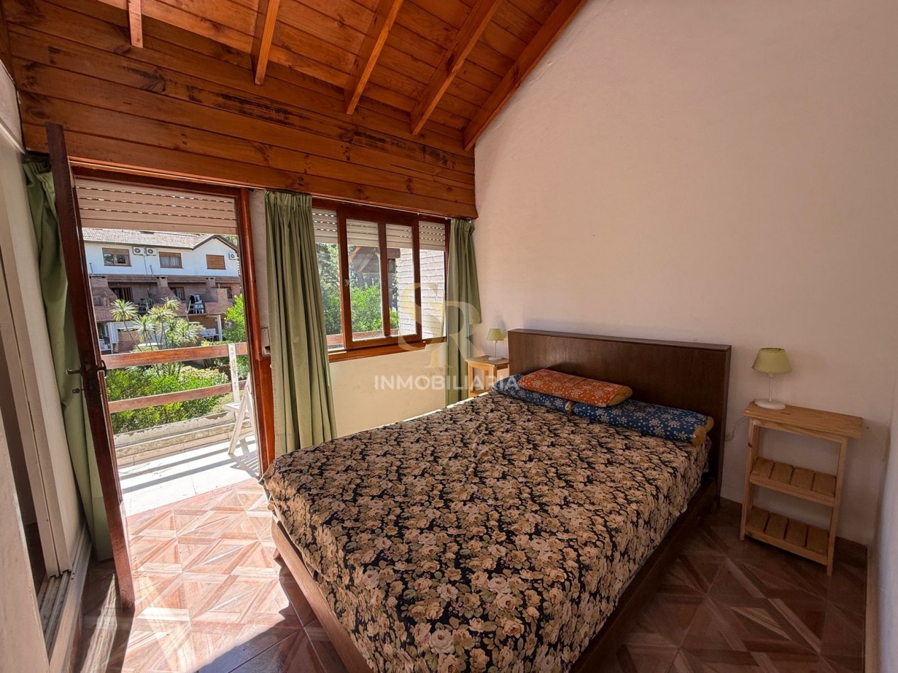 DEPARTAMENTO TRIPLEX EN VENTA PINAMAR