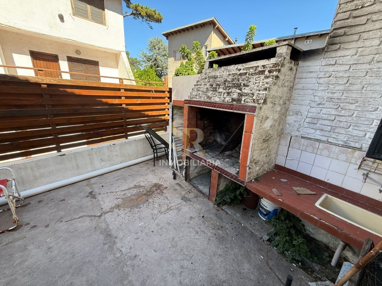 DEPARTAMENTO TRIPLEX EN VENTA PINAMAR